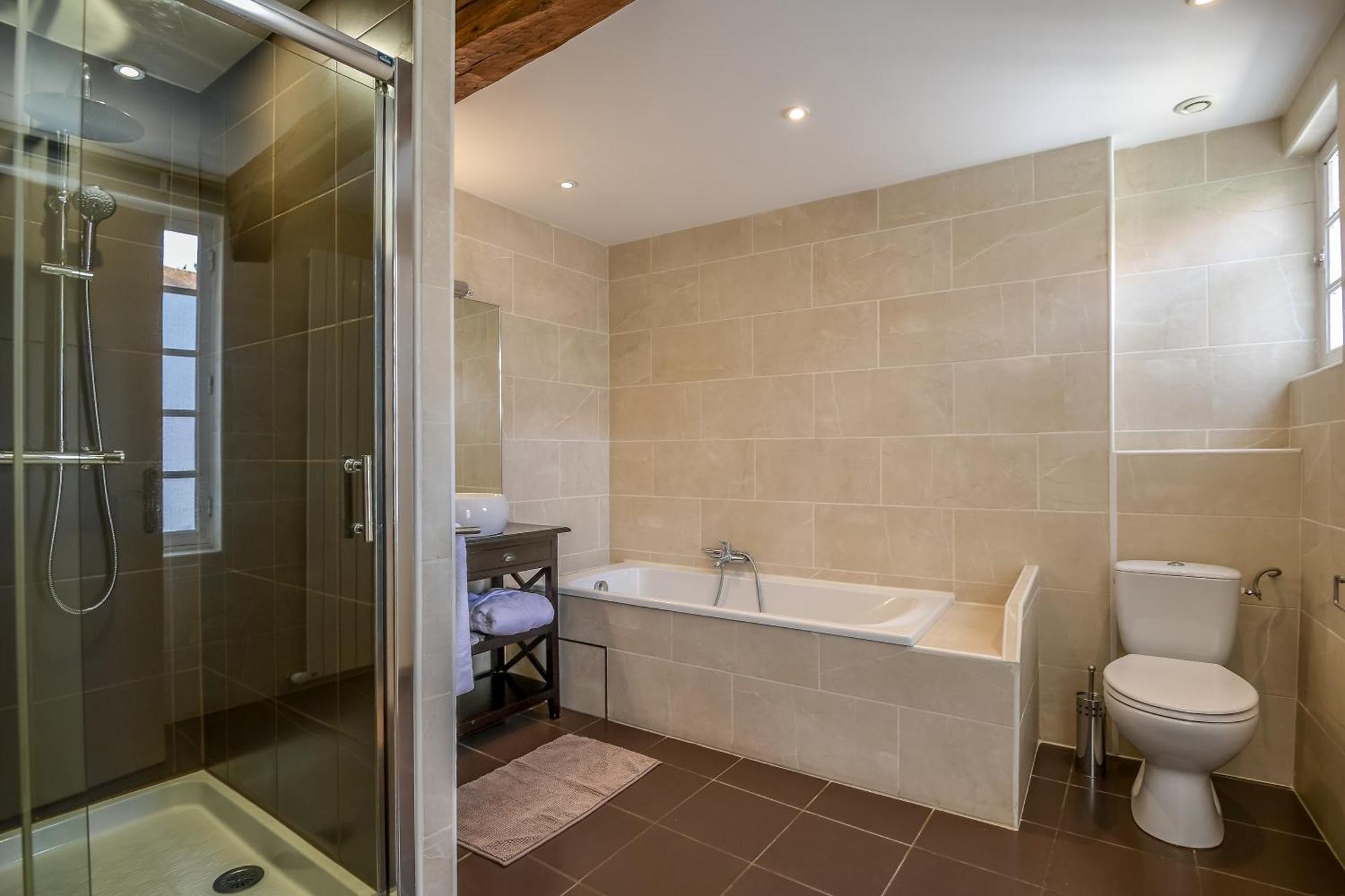 Le Relais Du Beffroi & Spa Saint-Riquier Екстериор снимка