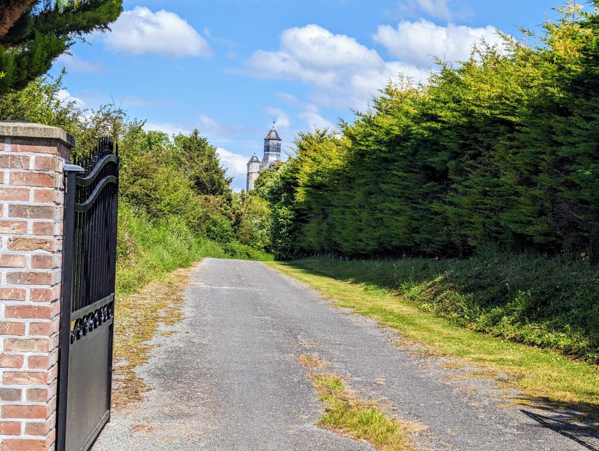 Le Relais Du Beffroi & Spa Saint-Riquier Екстериор снимка