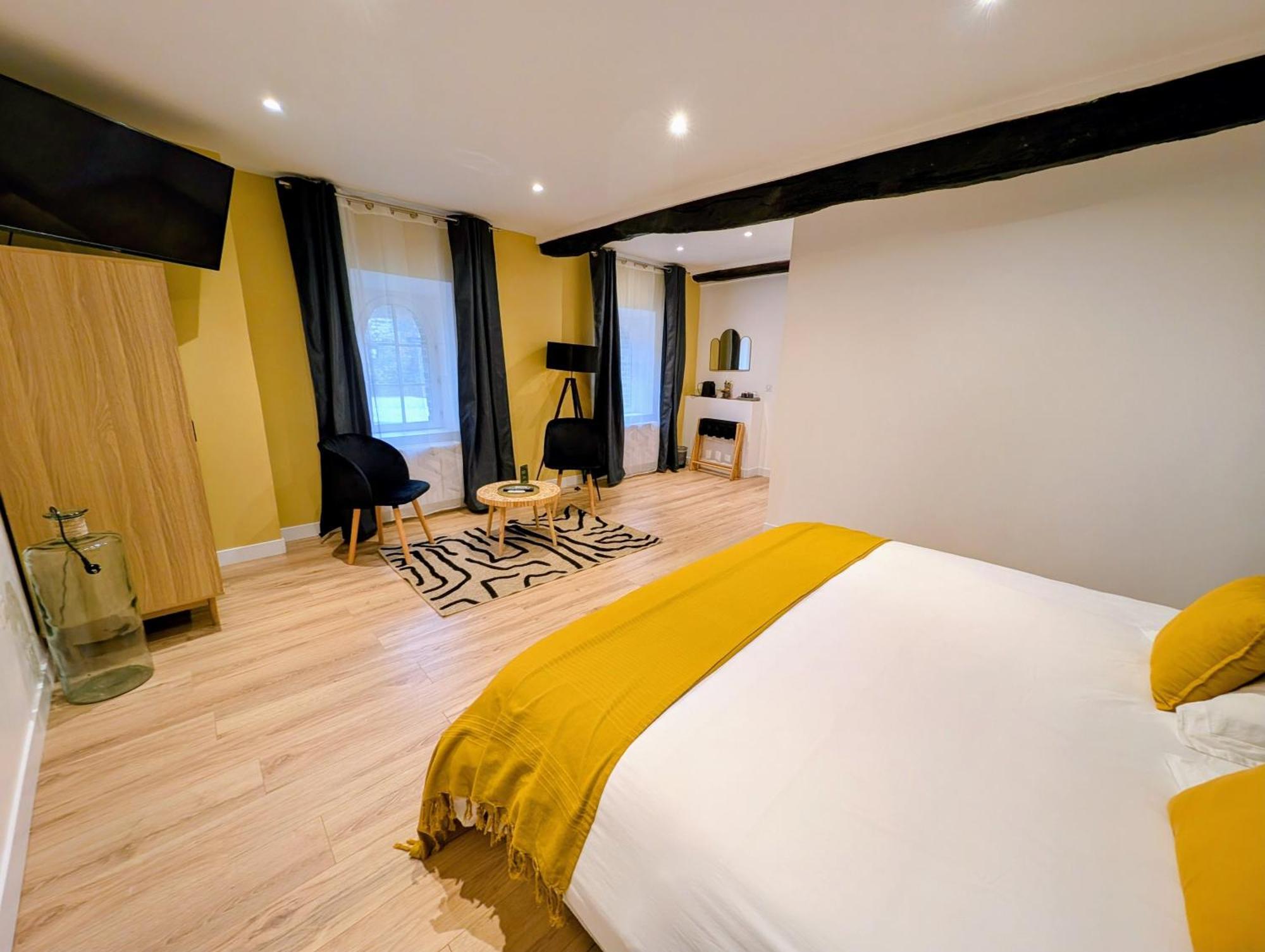 Le Relais Du Beffroi & Spa Saint-Riquier Екстериор снимка